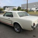 Ford mustang coupe 1965 - blanche intérieur rouge - fm109 - 3